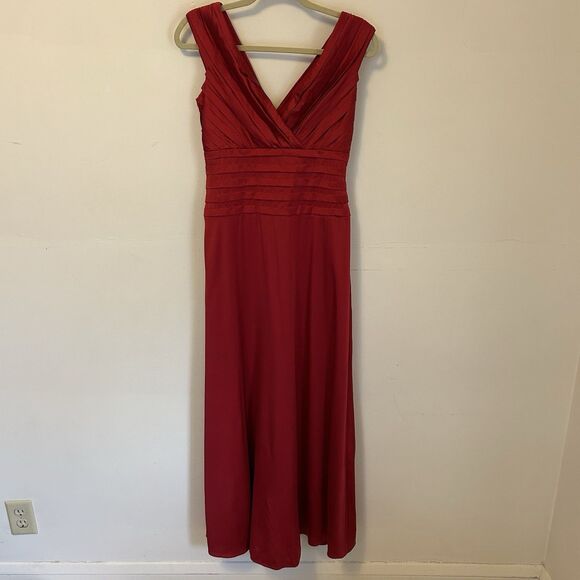 Tadashi Women's Formal Dress 100% Silk Red Vintage Maxi Elegant Old Money 8 - Picture 1 of 8